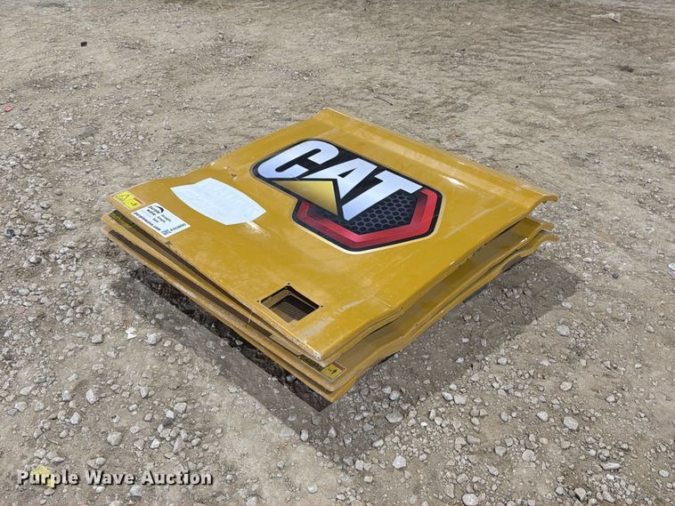 image for item FN3890 Caterpillar 330 excavator compartment doors