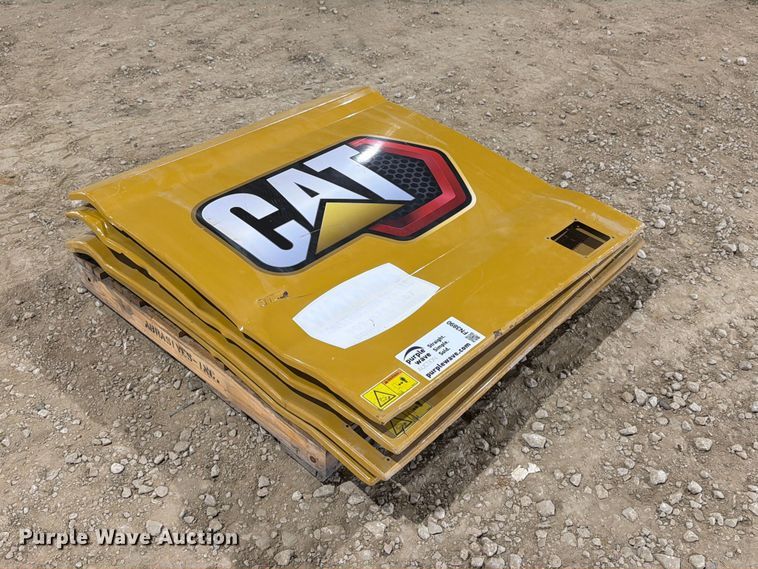 image for item FN3890 Caterpillar 330 excavator compartment doors