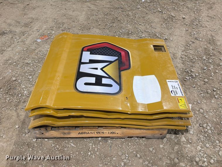 image for item FN3890 Caterpillar 330 excavator compartment doors