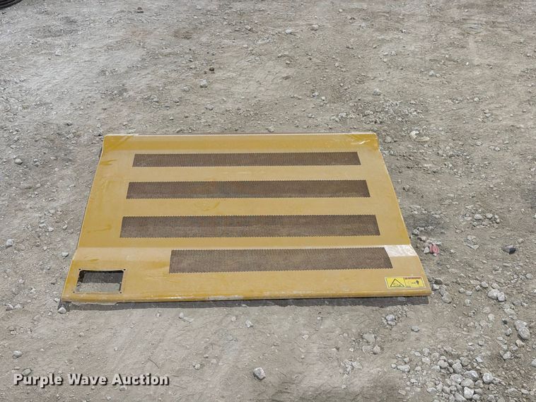 image for item FN3890 Caterpillar 330 excavator compartment doors