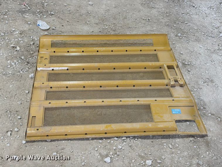 image for item FN3890 Caterpillar 330 excavator compartment doors