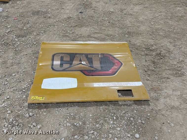 image for item FN3890 Caterpillar 330 excavator compartment doors