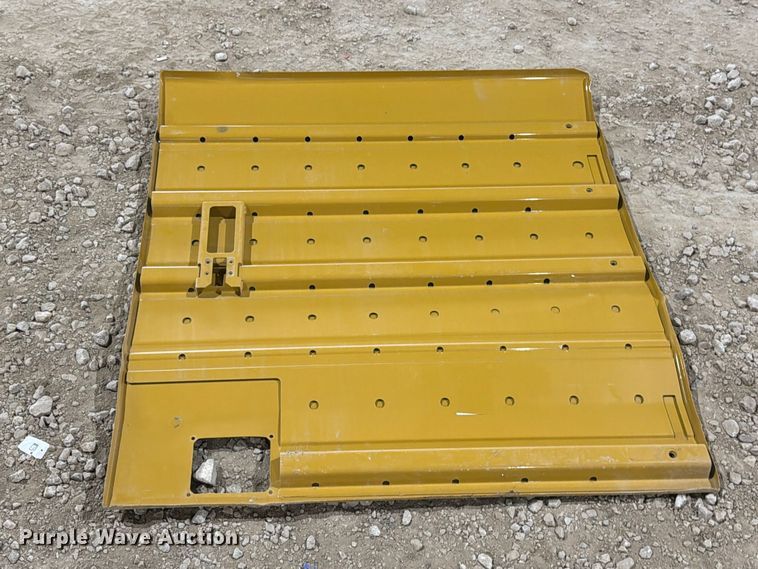 image for item FN3890 Caterpillar 330 excavator compartment doors