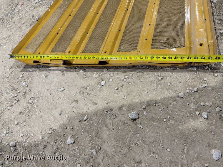 image for item FN3891 Caterpillar 323 excavator compartment doors