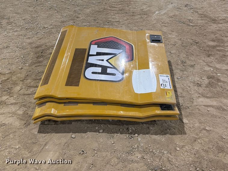 image for item FN3892 Caterpillar 336 excavator compartment doors