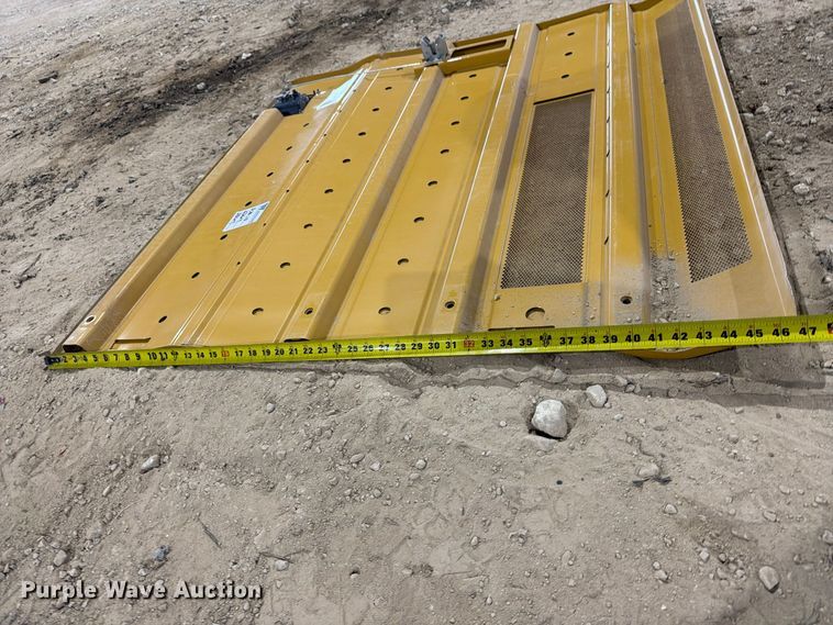 image for item FN3892 Caterpillar 336 excavator compartment doors