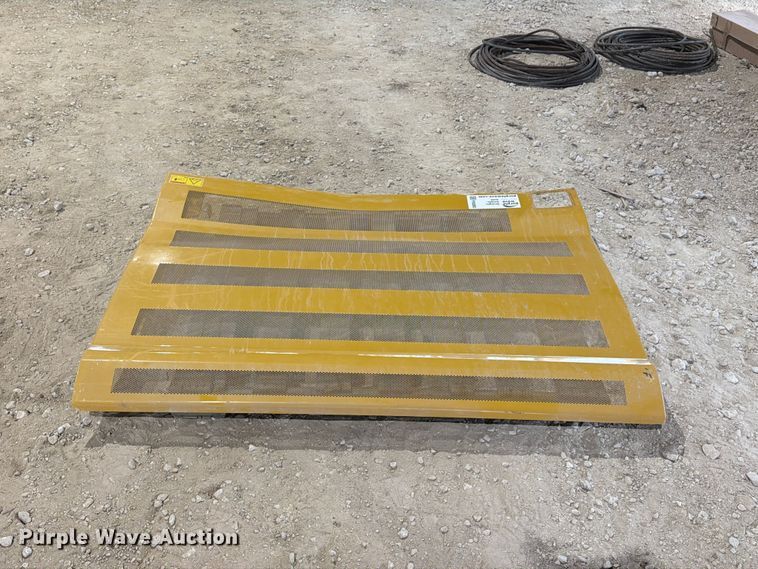 image for item FN3893 Caterpillar 336 excavator radiator compartment door