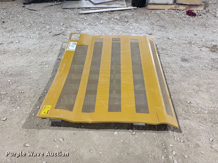 image for item FN3893 Caterpillar 336 excavator radiator compartment door