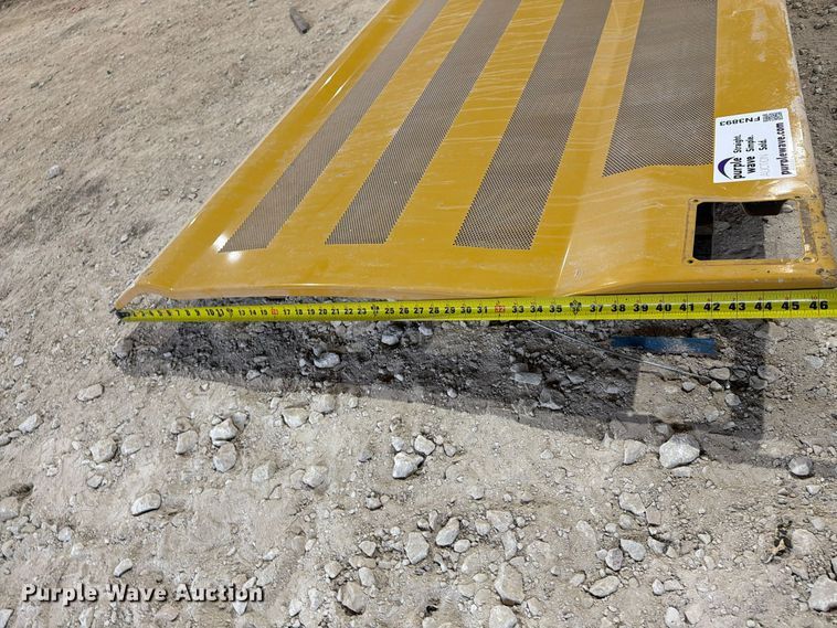 image for item FN3893 Caterpillar 336 excavator radiator compartment door