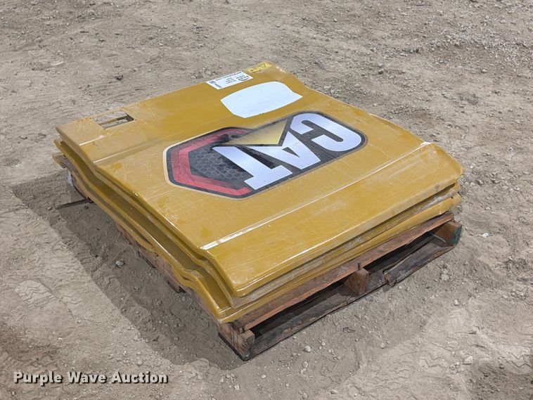 image for item FN3894 Caterpillar 330 excavator compartment doors