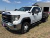 2021 GMC Sierra 3500 4X4 Crew Cab flatbed pickup truck