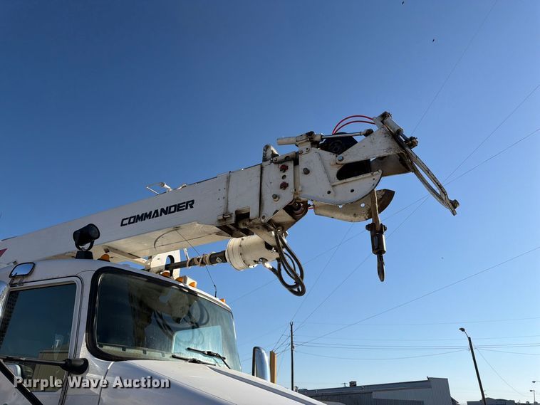 image for item DT3045 2013 Kenworth T370 digger derrick truck