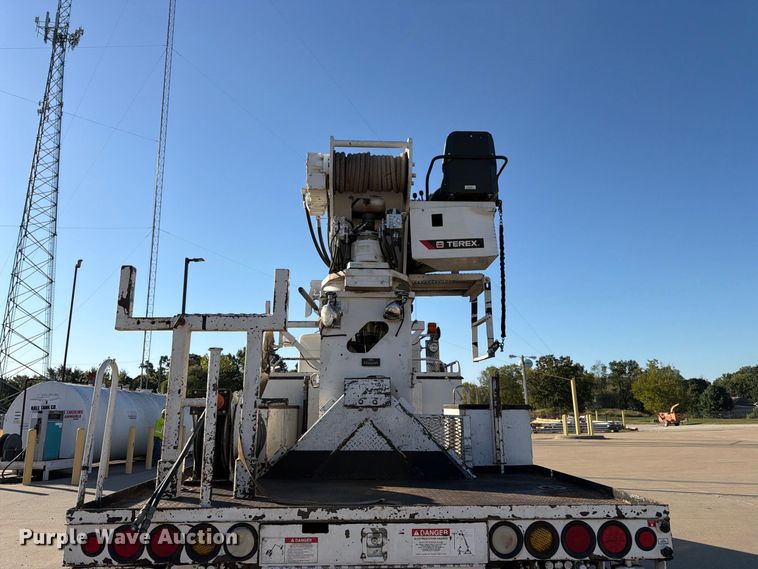 image for item DT3045 2013 Kenworth T370 digger derrick truck