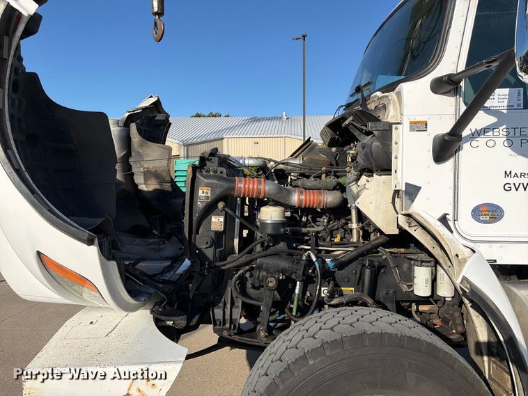 image for item DT3045 2013 Kenworth T370 digger derrick truck