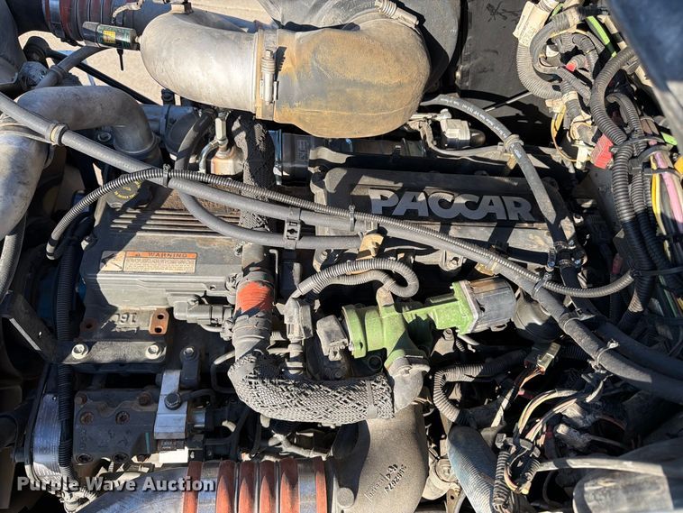 image for item DT3045 2013 Kenworth T370 digger derrick truck