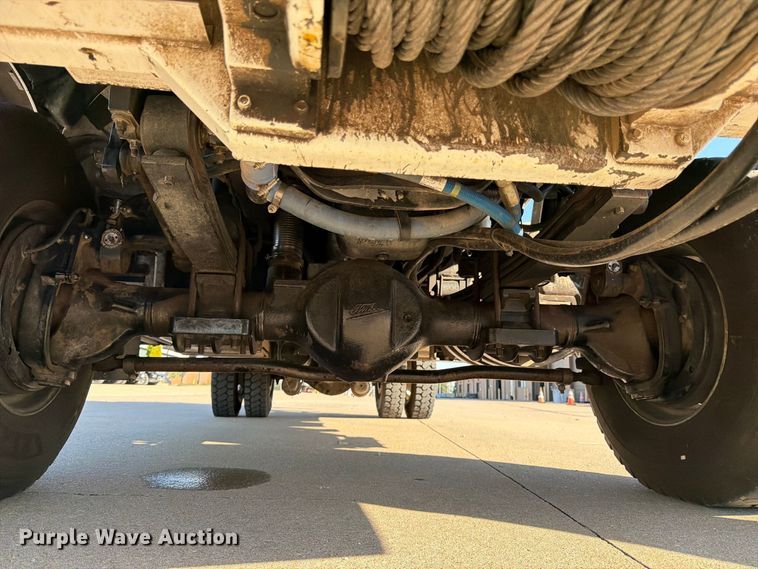 image for item DT3045 2013 Kenworth T370 digger derrick truck