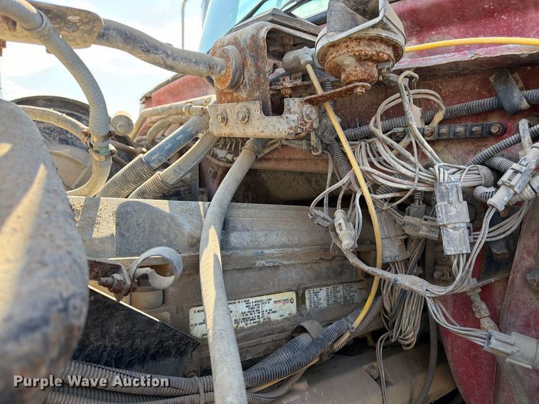 image for item DT3059 1995 Ford LTA9000 semi truck