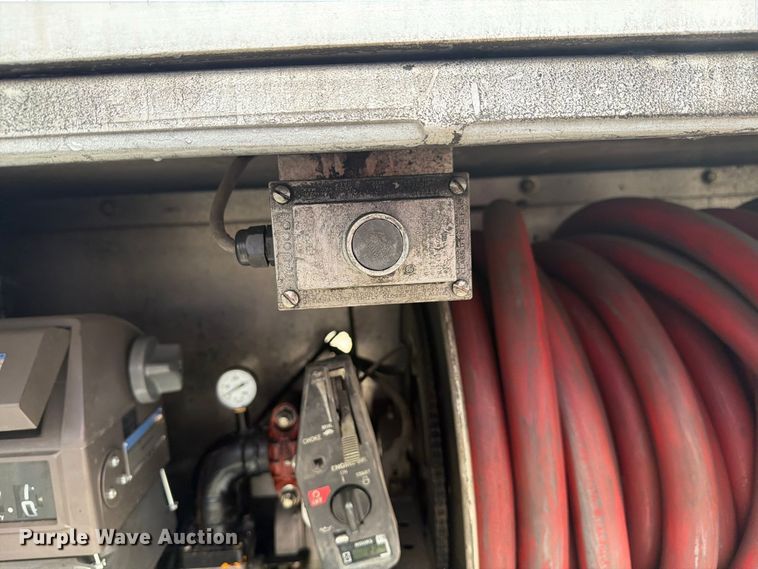 image for item DV7392 1989 Great Dane V107011 dry van trailer