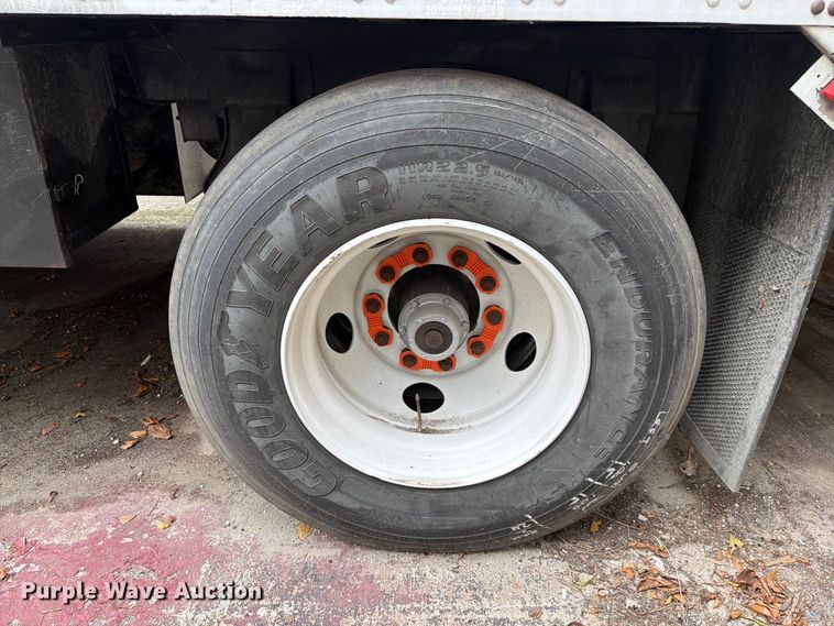image for item DV7392 1989 Great Dane V107011 dry van trailer