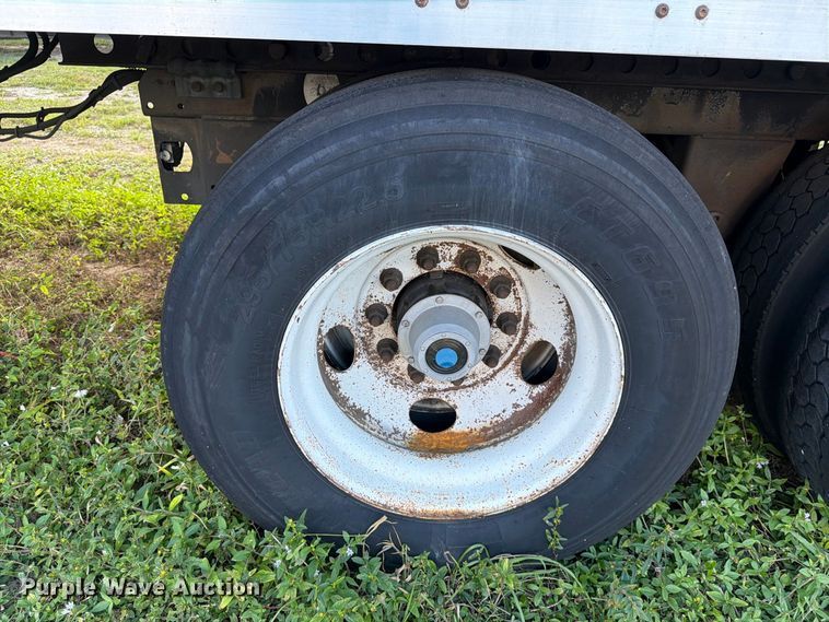 image for item DV7405 2017 Wabash dry van trailer