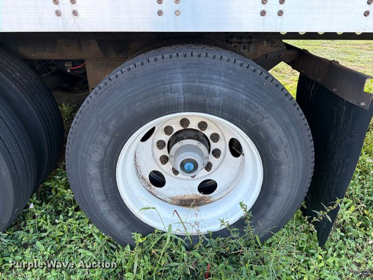 image for item DV7405 2017 Wabash dry van trailer