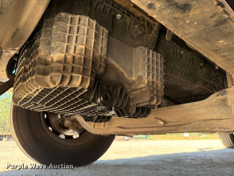 image for item DV7408 2020 Freightliner Cascadia 126 semi truck