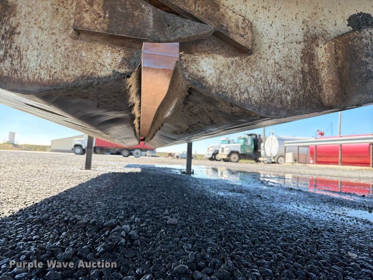image for item DV8705 2014 Armor Lite Trailer bottom dump trailer