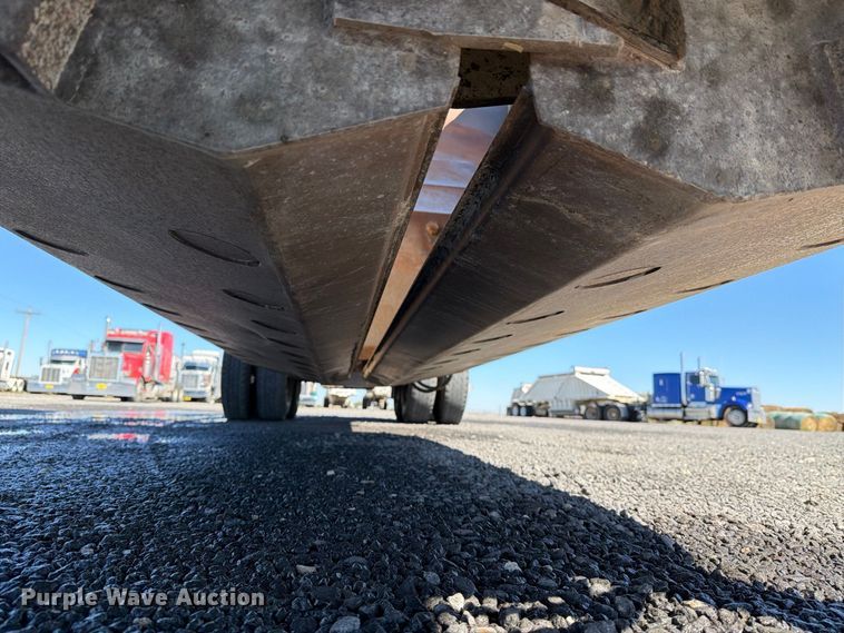 image for item DV8705 2014 Armor Lite Trailer bottom dump trailer