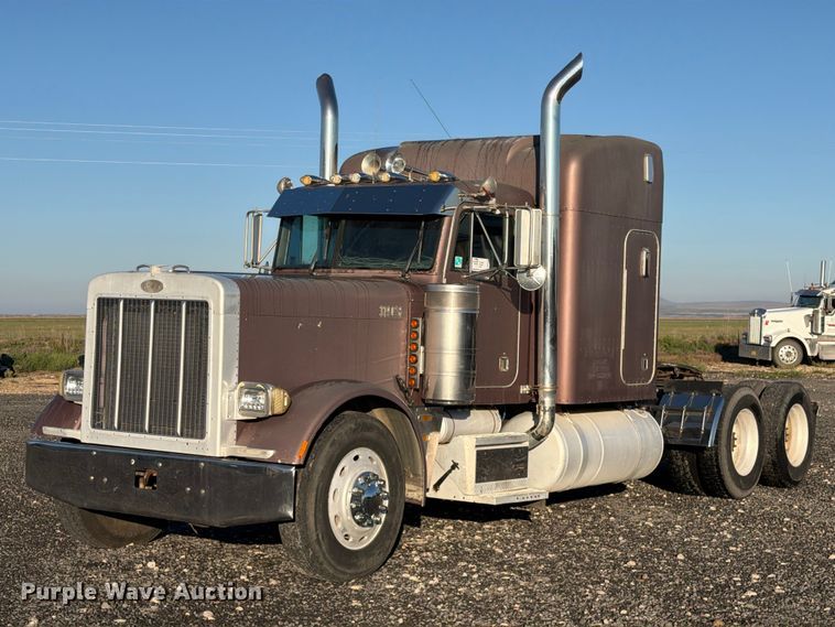 image for item DV8707 1996 Peterbilt 379 semi truck
