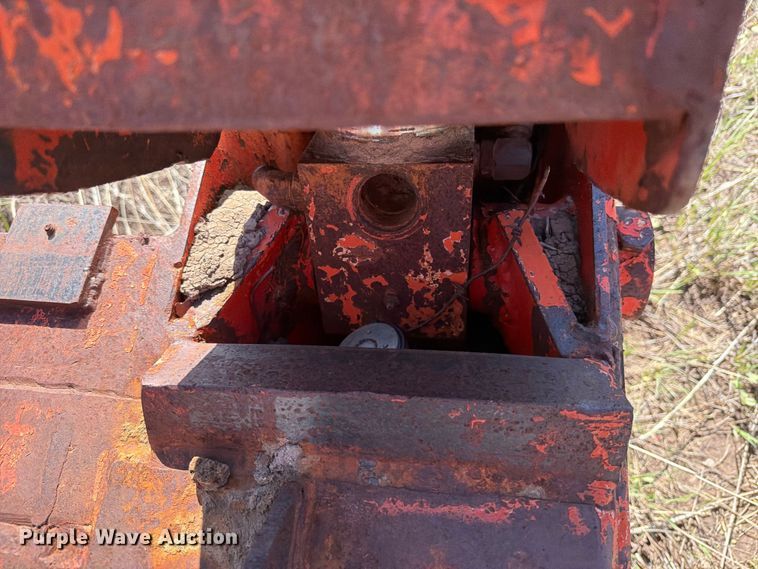 image for item DV8722 crane