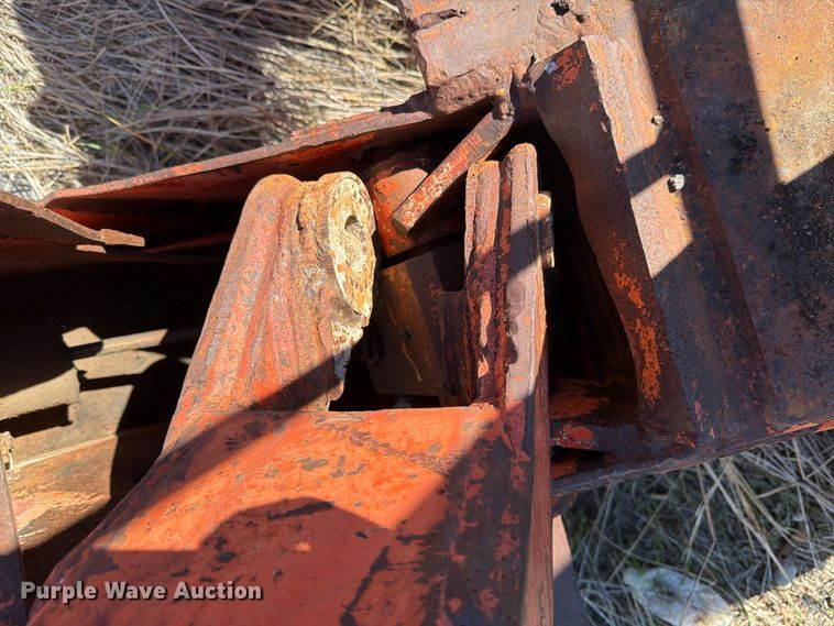 image for item DV8722 crane