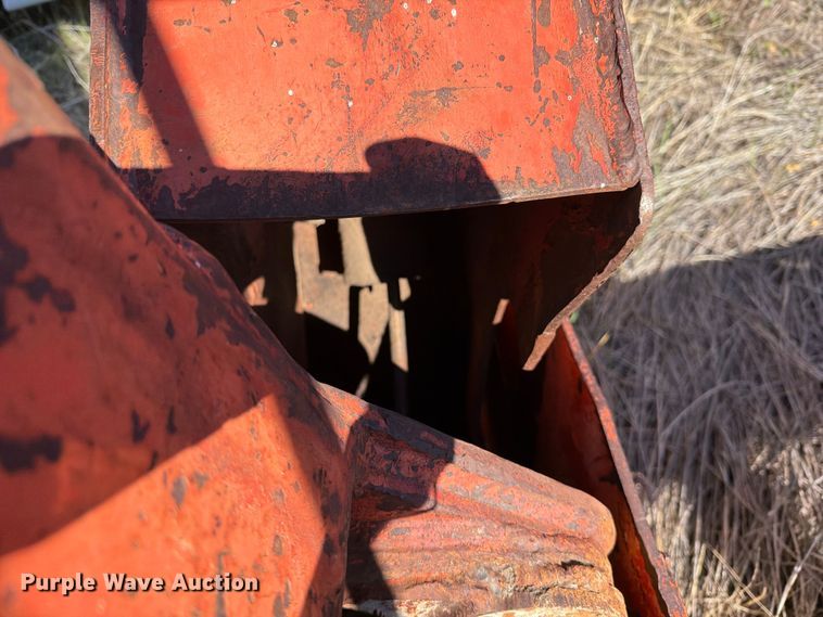 image for item DV8722 crane