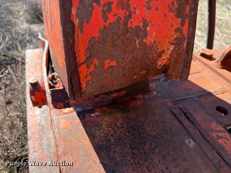 image for item DV8722 crane
