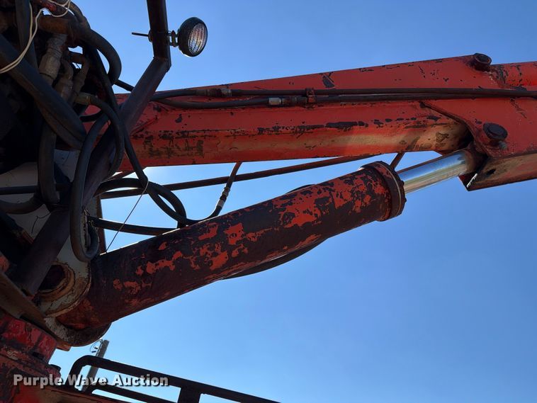 image for item DV8722 crane