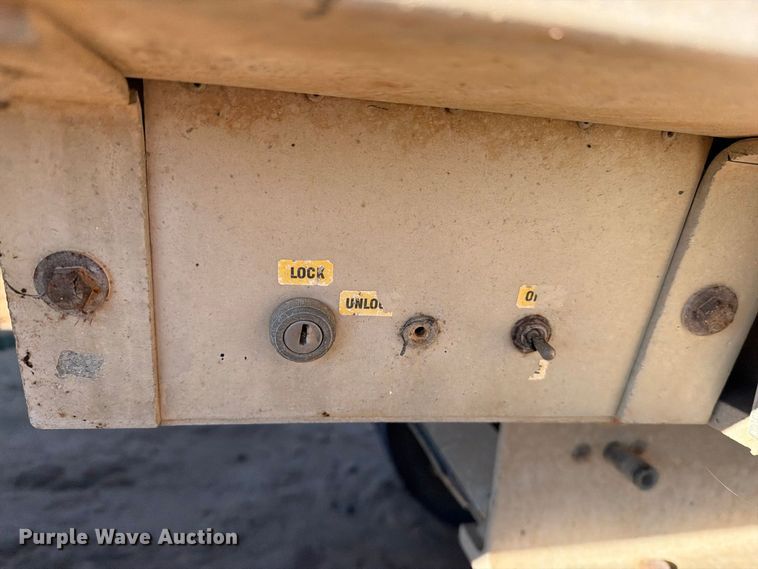image for item DV8725 2007 Travis Body & Trailer, Inc. bottom dump trailer