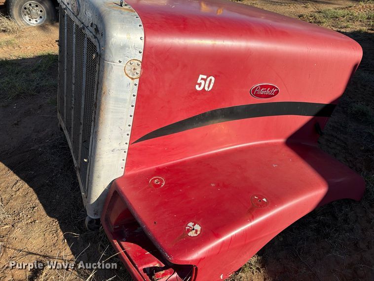 image for item DV8727 Peterbilt semi parts