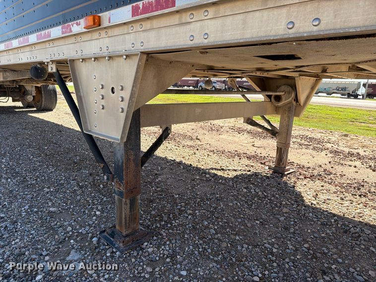 image for item DV8736 2007 Wilson Trailer Co. DWG-550WB grain trailer