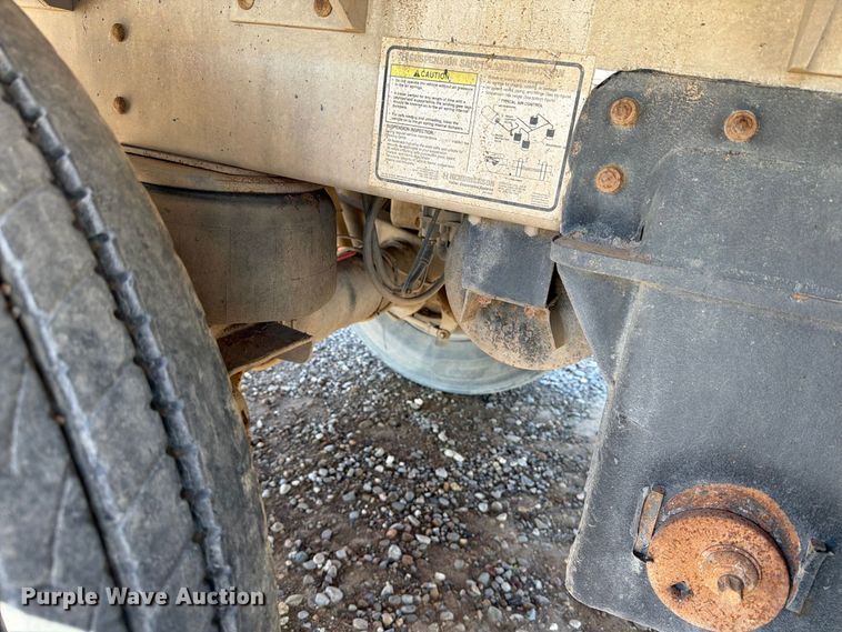 image for item DV8736 2007 Wilson Trailer Co. DWG-550WB grain trailer