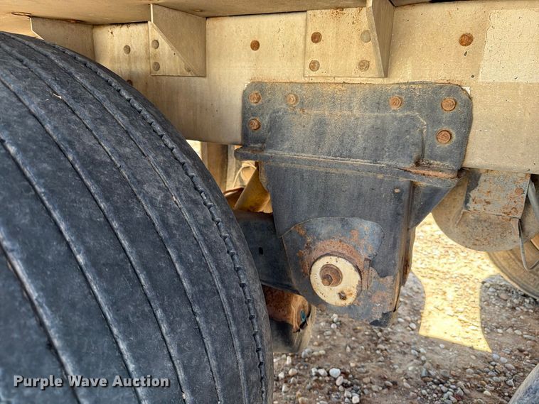 image for item DV8736 2007 Wilson Trailer Co. DWG-550WB grain trailer