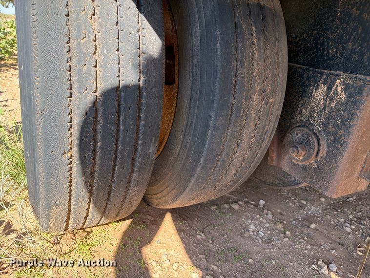 image for item DV8738 1998 Doonan Specialized Trailer drop deck equipment trailer