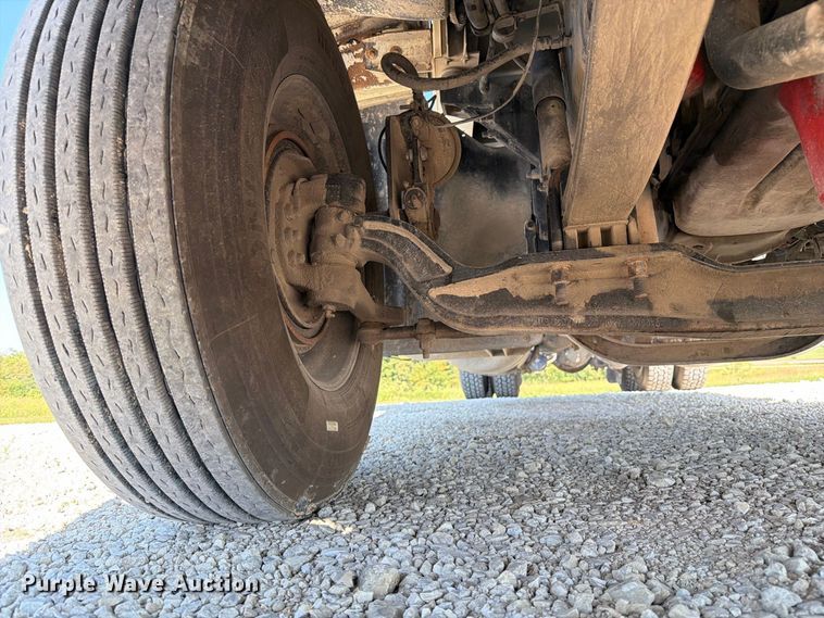 image for item DZ4707 2007 Peterbilt 386 semi truck