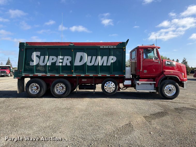 image for item EA0031 2013 Western Star 4700 dump truck