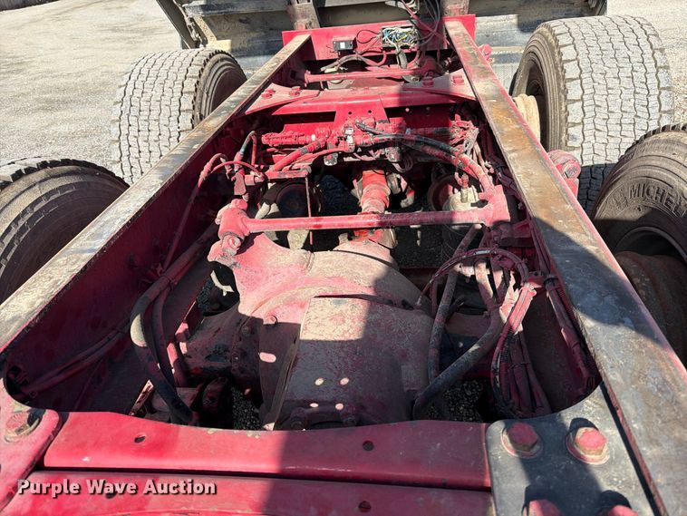 image for item EA0031 2013 Western Star 4700 dump truck