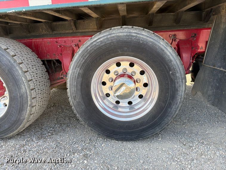 image for item EA0031 2013 Western Star 4700 dump truck
