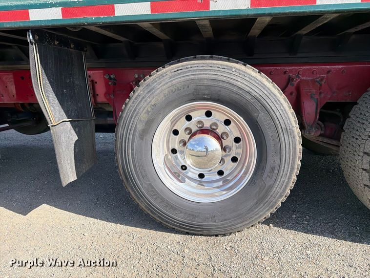 image for item EA0031 2013 Western Star 4700 dump truck