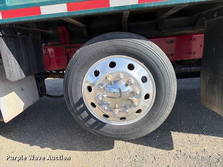 image for item EA0031 2013 Western Star 4700 dump truck