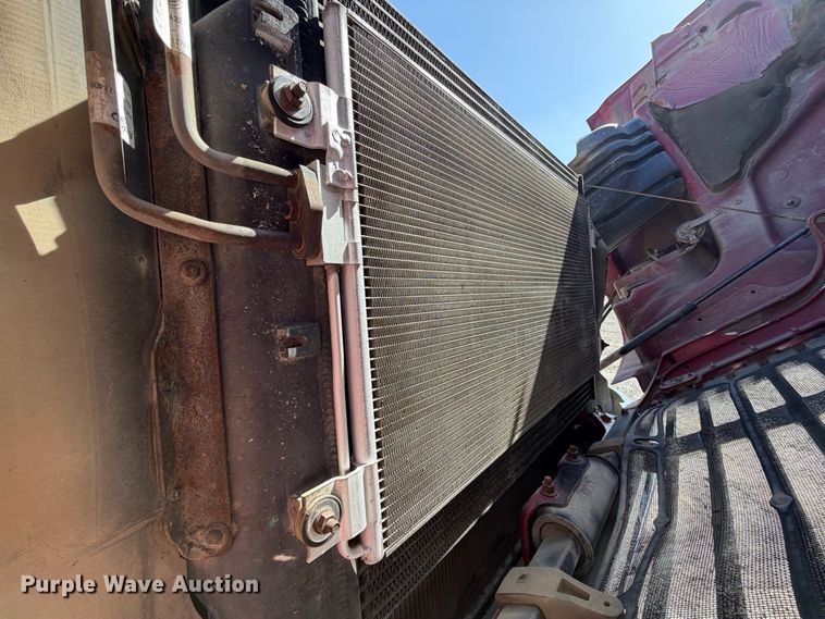 image for item EA0032 2014 Freightliner Cascadia dump truck