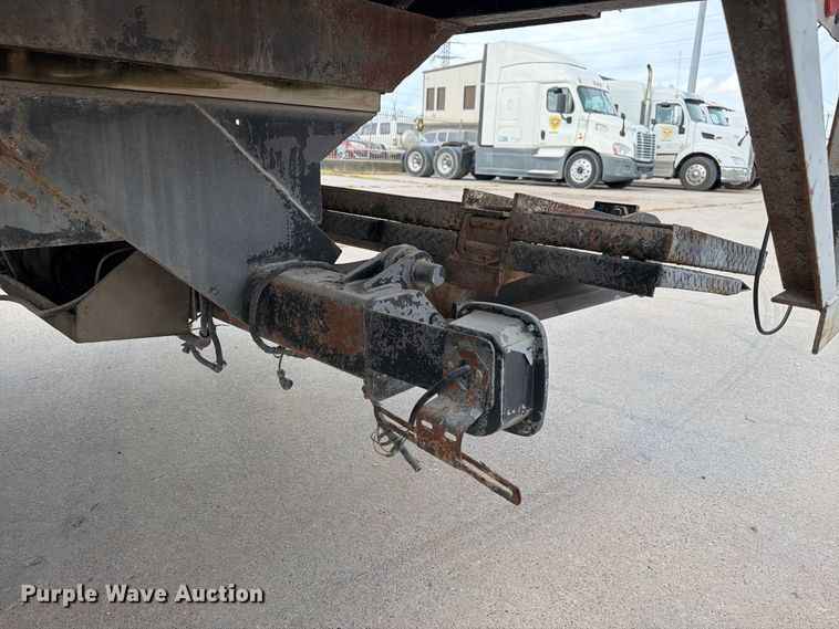 image for item EA7391 2008 Hino 185 flatbed truck