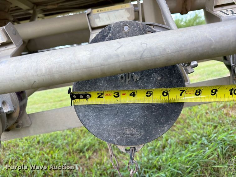image for item EA7396 2001 Heil Trailer International fuel trailer