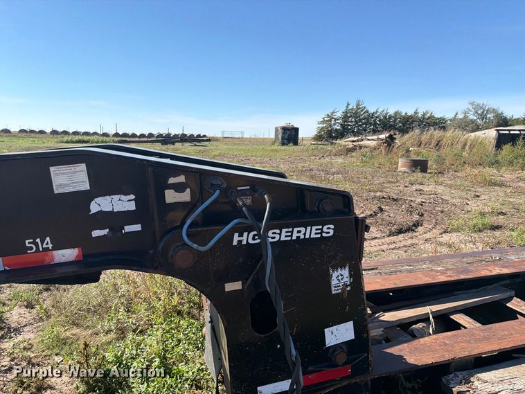 image for item EI7776 2000 Trail King TK110HDC lowboy equipment trailer